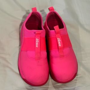 Neon Pink Clove shoes